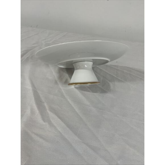 Golden Heirloom By Shufford Oven To Table Porcelain Cake Stand - Picture 5 of 10
